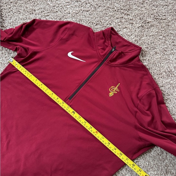 Women’s Cleveland Cavaliers Nike Dri Fit Long Sleeve 1/4 Zip Size XL - Picture 3 of 4